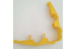 China Nipple Drinking System Polypropylene Poultry Hook supplier