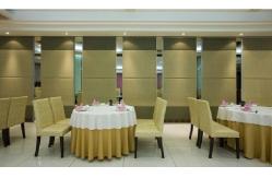 China Acoustic Movable Hotel Acoustic Partition Wall With Hanging System Sliding Roller supplier