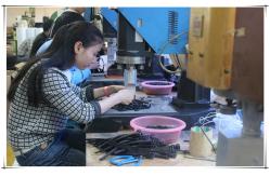 China Sew On Hook and Loop Tape manufacturer