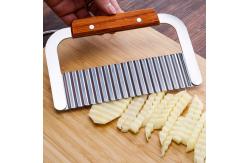 China Wavy Crinkle Cutting Chopping Tools Stainless Steel Potato Slicer With Wooden Handle supplier