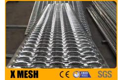 China 5 Diamonds Walkway Channel Perforate Metal Welded Steel Grating Antirust supplier