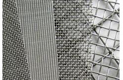 China Cut Flexibility Alkali Resisting 14 Swg Crimped Wire Mesh supplier