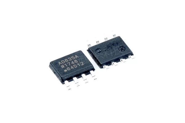 ADCMP581BCPZ-RL7