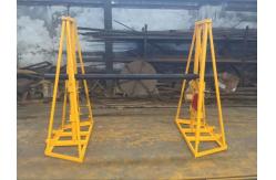 China Foot Brake Hydraulic Cable Drum Stand Easy Move With Trapezoidal Structure supplier