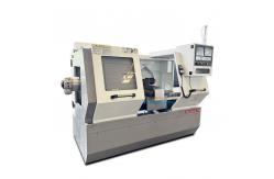 China Flat Bed CK6140 Cnc Lathe Machine 4 Station Manual Chuck And Tailstock supplier