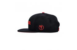 China Men 60cm Flat Brim Snapback Hats Adjustable Flat Bill Hip Hop Cap supplier