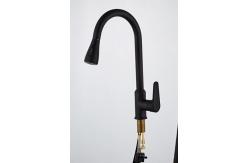 China Rotatable Pull Put Black Sink Tap Faucet supplier