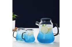 China Handmade Glass Carafe With Cup , Large Water Carafe For Home / Restaurant supplier
