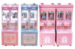 China Mini 116 USD Claw Machine with Metal Acrylic Plastic Construction Table Top Design supplier