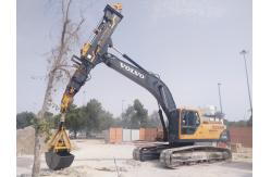 China APIE KM220 Efficient And Versatile Excavator Clamshell Telescopic Arm With Depth 22m supplier