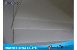 China Waterproof Stretchable Inkjet Polyester Canvas Rolls 260Gsm For Poster / Display supplier