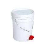 OEM 20L Pail Apiculture Tools Food Grade Plastic Honey Tank With Honey Gate for sale