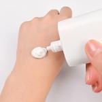 China OEM ODM brand customized SPF50 face cream lotion herbal ingredients organic sunscreen moisturizing cream, with whitening and sunscreen effects for sale