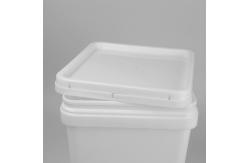 China 18 Litre Plastic Square Buckets Food Grade Plastic Pail With Lid And Handle supplier