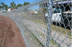 China Professional Chain Link Panels , Diamond Chain Link Mesh Fence 1~5m Height supplier