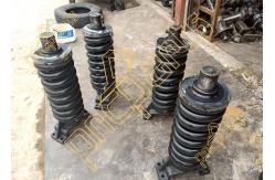 China JCB JS220 Undercarriage Spare Parts Track Adjuster 215 12231 Spring Recoil supplier