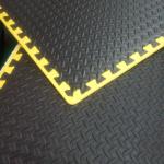 3/8 Thick Interlocking Gym Floor Mats / Interlocking Workout Mats 60*60cm for sale