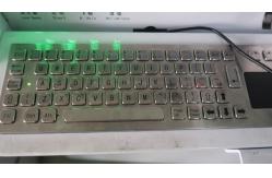 China Metal 2.0mm Thickness CNC Fiber Laser Cutting Machine Ultra Hard 380V supplier