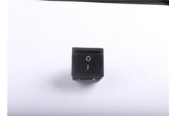 China Custom Multifunction Momentary Rocker Switch On Off For Home Appliances supplier