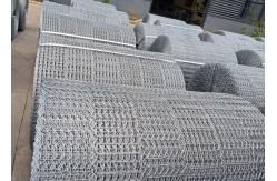 China 6Rolls Per Bundle Galvanized Pipe Coating Welded Mesh For Everglades Gas Pipeline supplier