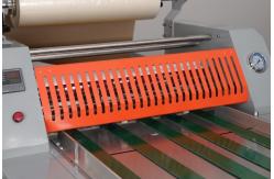 China Width 690mm Industrial Roll Laminating Machines 3'' Mold Core supplier