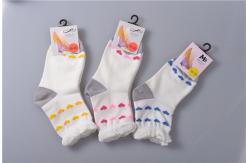 China Elastic Persistent Pink Cotton Baby Socks With Long White Gloss Fiber supplier