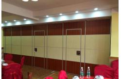 China Sliding Hanging System Track Office Movable Partition Walls , Soundproof Room Dividers supplier