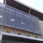 PVDF Painting Exterior Sun Louvers 132mm Horizontal Opening Pattern