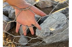 China Galvanized 2x1x1m Gabion Wire Mesh Box 80x100mm Hexagonal supplier