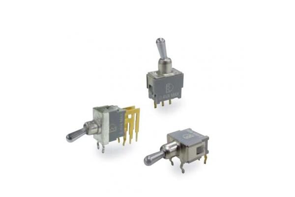 2TE Series IP67 Toggle Switch Contact Resistance 50 MΩ Max Heat Stabilized Case