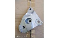China Left Suspension Stabilizer Bar Bracket Precision Casting Machining For Geely Geometry A supplier