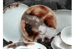 China SGS 11 Inch Flat Round Porcelain Dessert Plates With Decals supplier