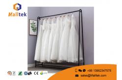 China Removable Garment Display Racks Fashionable Modern Design For Clothes Hanging supplier