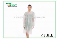 China CE MDR Snap Closure Disposable Lab Coats 55g/m2 supplier