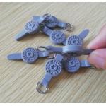 ODM Metal Zipper Head 90 Shore A Silicone Zipper Puller