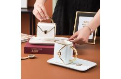 China Custom Luxury Ceramic Mug With Spoon Gold Handle 310ml Capacity supplier
