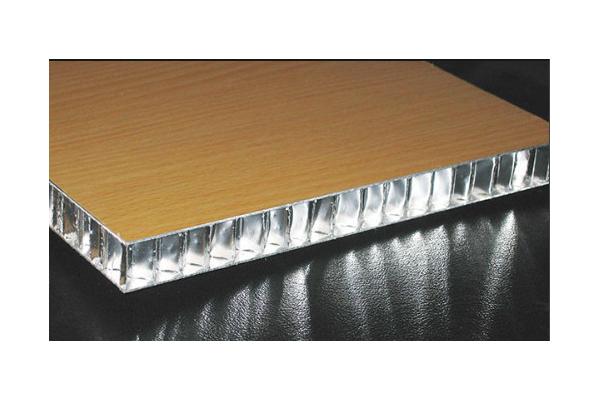 Versatile Aluminum Honeycomb Core Panel 2-200mm Thickness