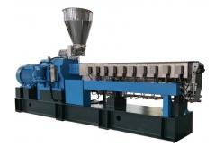 China High Productivity Twin Screw Extruder Granulator For Polymer Production supplier