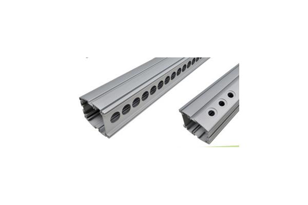 Powder Painted Hollow Column Aluminum Extrusions Alloy 6063 / 6061 / 6005