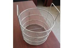 China Black Storage Metal Wire Mesh Basket For Fruit Vegetables With Handle supplier
