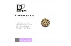 China Natural  2 Holes Coconut Buttons With Flower Pattern Engraving supplier