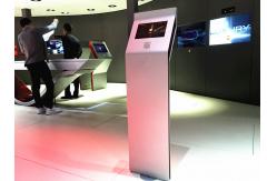 China 1920*1080 Digital Advertising Screens With Remote Control Android System supplier