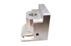 China XTC Silver Custom Aluminum CNC Parts Bearing Box For Medical Device supplier
