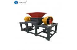 China Powerful Crushing Easy Operation Double Shaft Shredder For Resource Recycling supplier