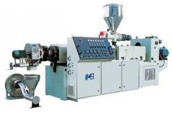 China PVC Plastic Granules Machine , High Speed Pellet Extruder supplier