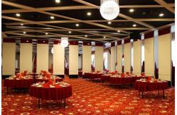 China Panel Height 4 m Sliding Aluminium Track Movable Partition Walls / Classroom Dividers supplier