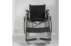 China Collapsible Lightweight Aluminum Manual Wheelchair With Flip Up Desk Armrest supplier