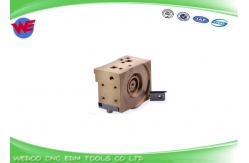 China DQ74700 DCC0700 X187B580H01 X192B442H02 Die Guide Block Holder For FA Mitsubishi supplier