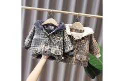 China Embroidered 1.1M Childrens Winter Jackets Outdoor Coats Hooded Cotton supplier