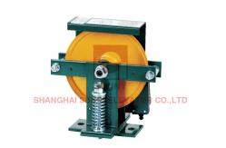 China Elevator Tension Passenger Lift Safety Devices For Pit Guide Rail Side supplier